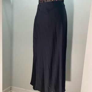 Forget 21 Black satin midi skirt